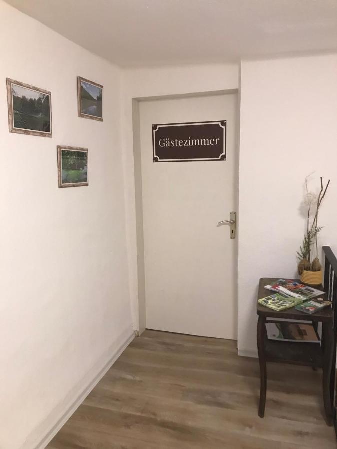 Landgasthof Zum Dorfkrug Schoneberg  Buitenkant foto